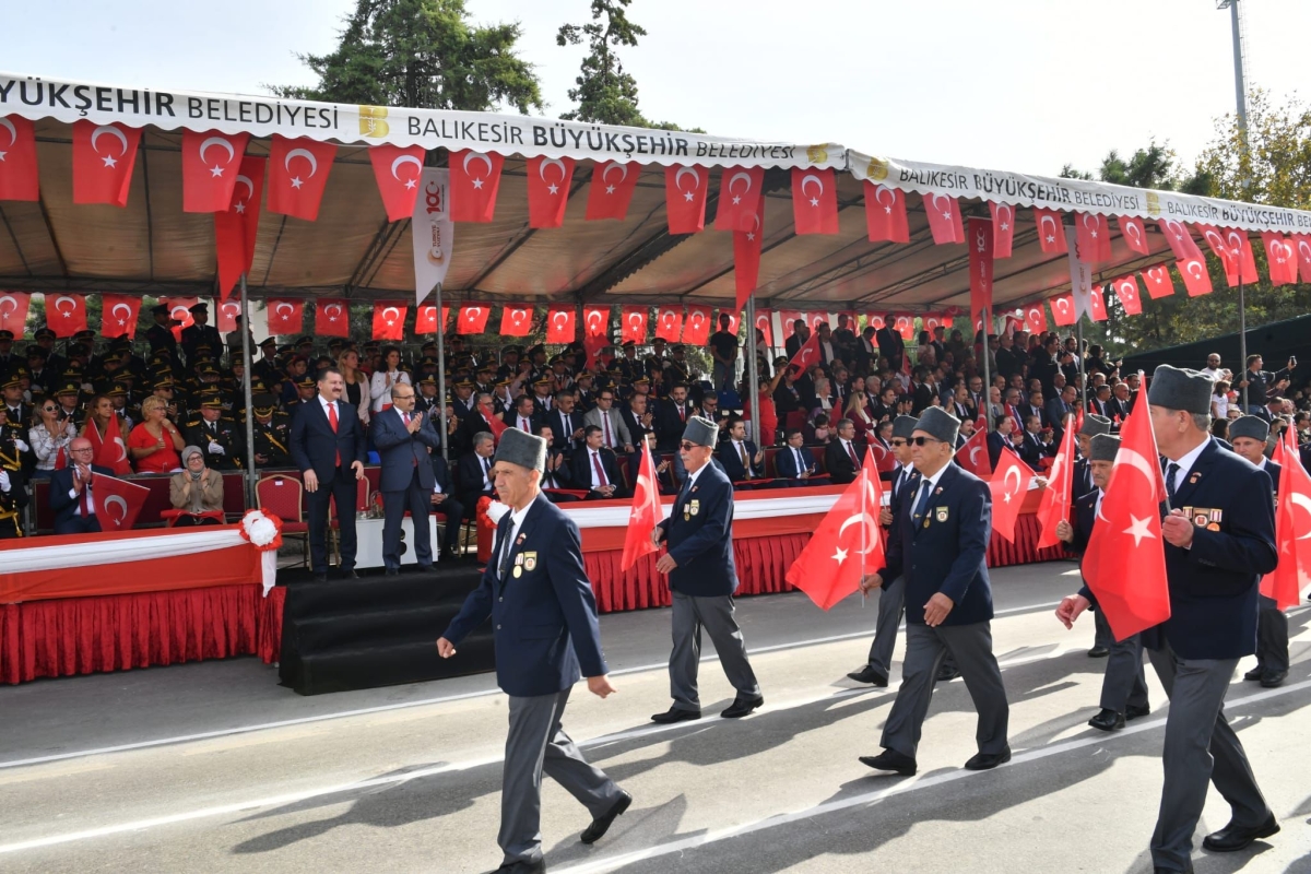 Kuvâ-yi Milliye Şehrinde 29 Ekim Coşkusu
