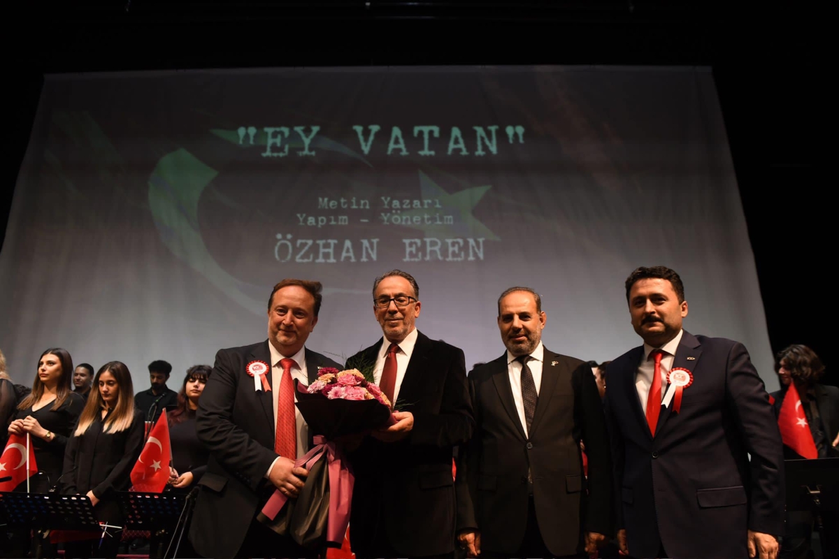 ALTIEYLÜL’DE 100. YIL COŞKUSU