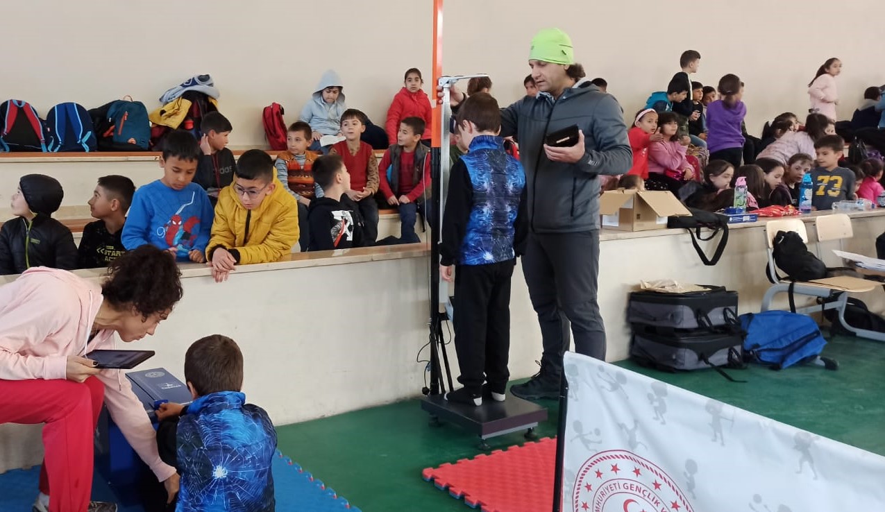 TÜRKİYE SPORTİF YETENEK TARAMASI VE SPORA YÖNLENDİRME PROGRAMI HIZLA DEVAM EDİYOR