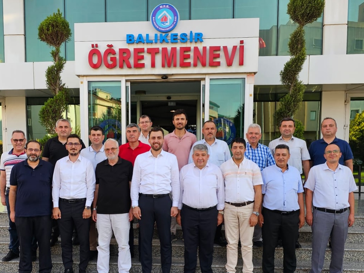Ali Taylan Öztaylan memurları dinledi