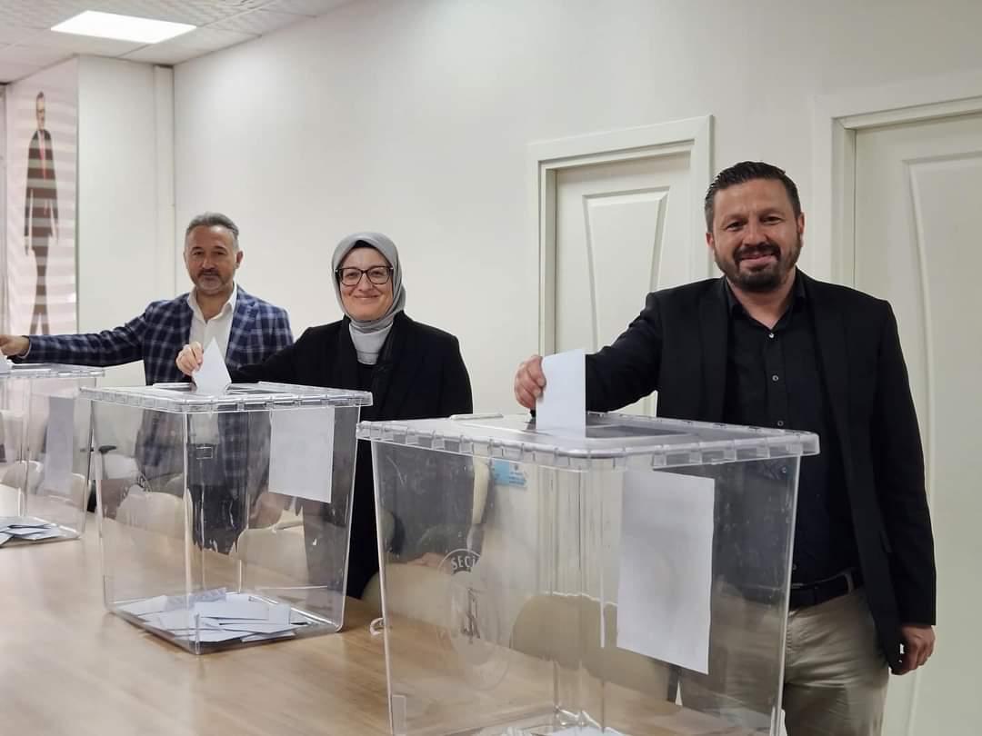 AK Parti’de Delege Seçimleri Heyecanı