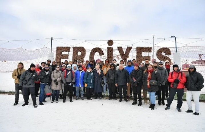 Başkan Büyükkılıç’tan Kayseri Erciyes’e Ziyaret
