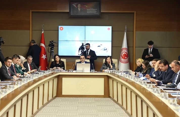 TBMM Yapay Zeka Araştırma Komisyonu, Dijital Dönüşüm Ofisi'ni Ziyaret Etti