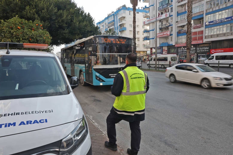 Antalya Büyükşehir Belediyesi'nden Trafik Yoğunluğunu Azaltacak Yeni Uygulama