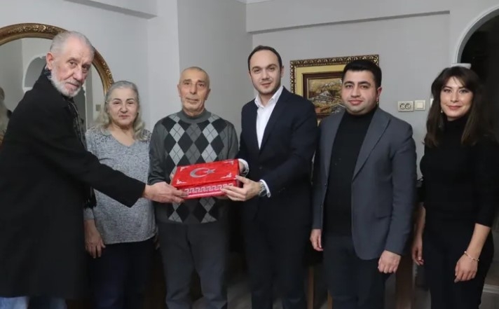 İzmit'te Gaziler ve Şehit Ailelerine Anlamlı Ziyaret