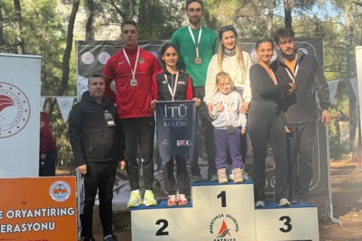 Büşra Altun, Antalya'da Türkiye Şampiyonu Oldu!