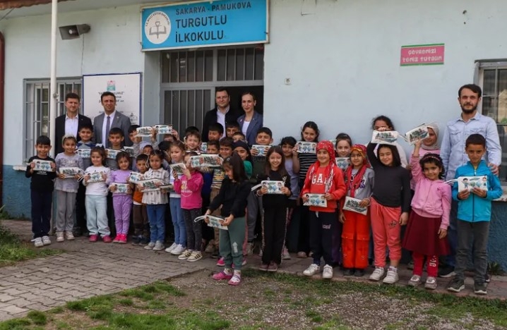Şehrin Yeni 'Su Müfettişleri' Rozetlerini Taktı