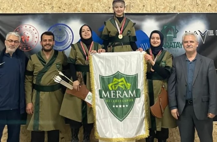 Geleneksel Okçulukta Şampiyon Meram Belediyespor