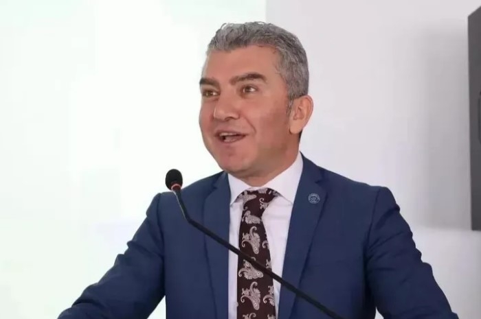 Hürriyetçi Eğitim Sen'den 68 Bin Öğretmen İçin Atama Talebi