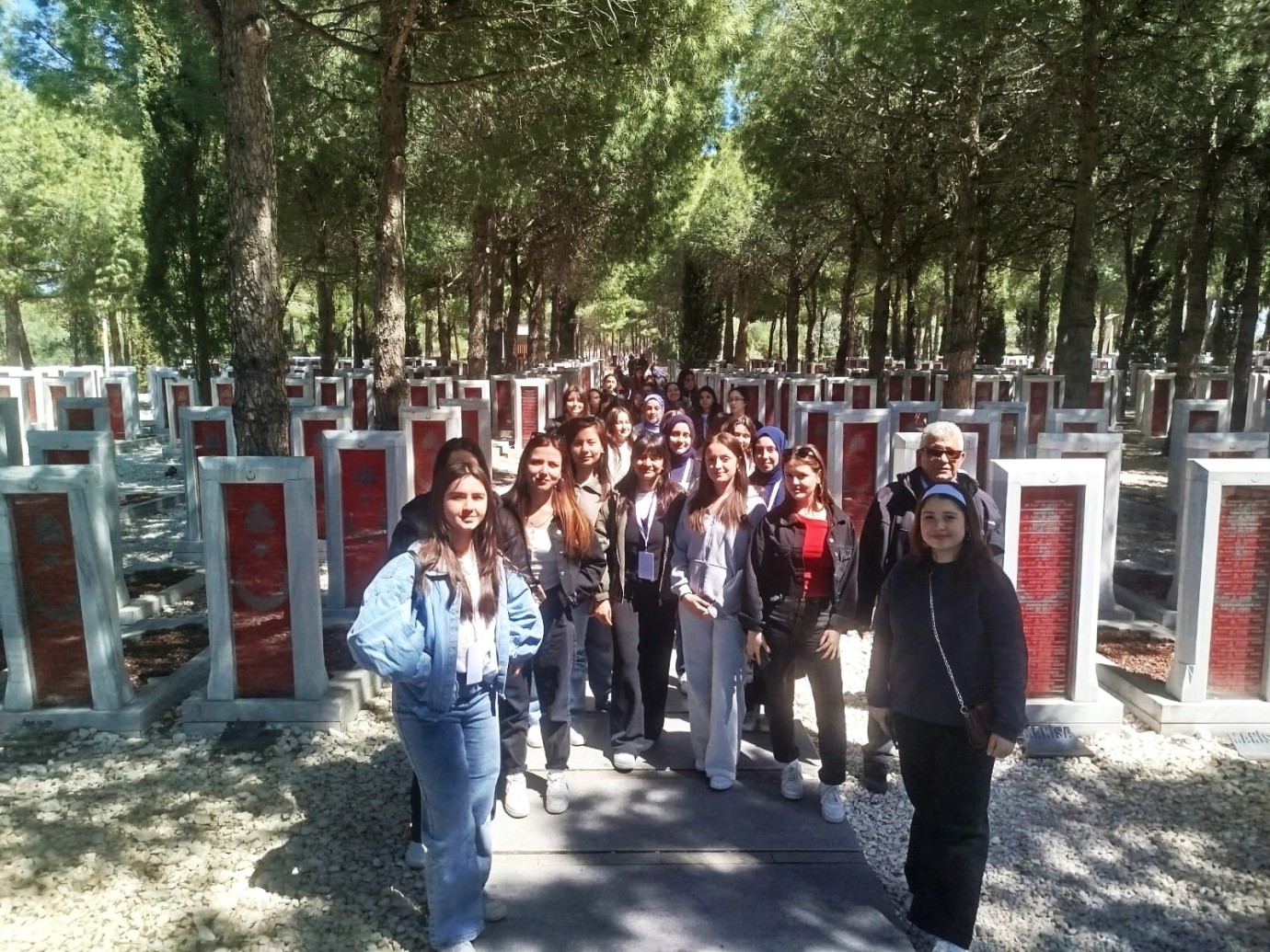 Gençler, Çanakkale Destanı'nın İzinde Tarihe Yolculuk Ediyor