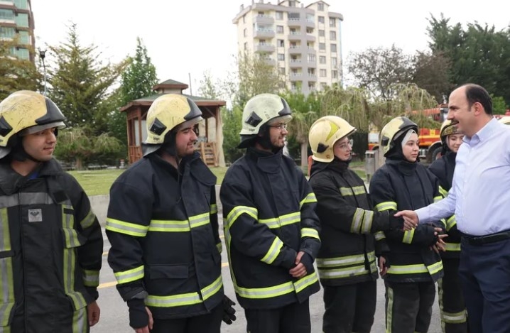 Konya'da Başkan Altay, “Gönüllü İtfaiyecilik” Eğitimi Alan Üniversite Öğrencileriyle Buluştu