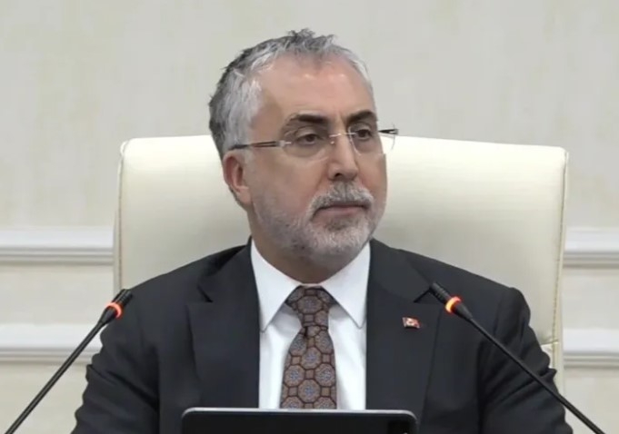 Bakan Işıkhan, İşsizlikte Tarihi Düşüşü Açıkladı