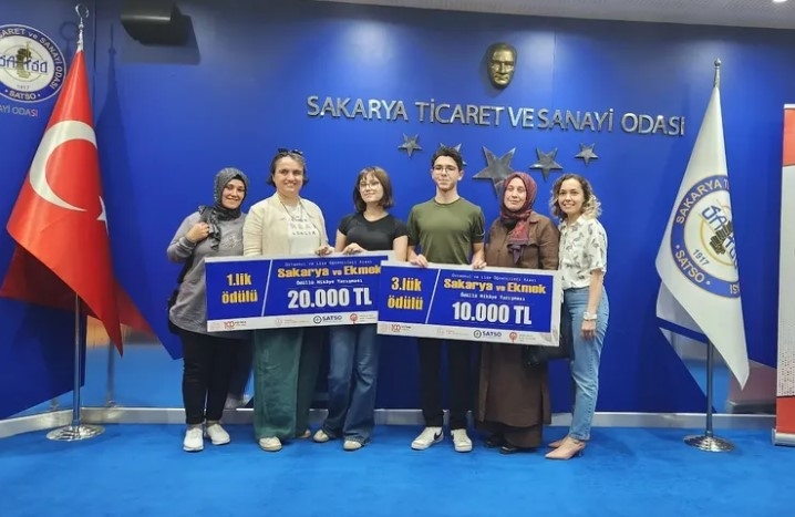 &Prime;Sakarya ve Ekmek&Prime; Temalı Yazılara Ödül Yağdı