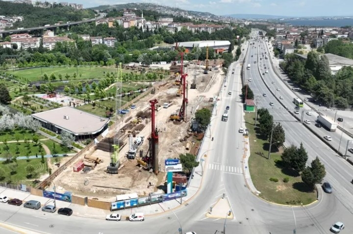 Kocaeli’de Körfezray Metro Çalışmaları Tüm Hızıyla Devam Ediyor