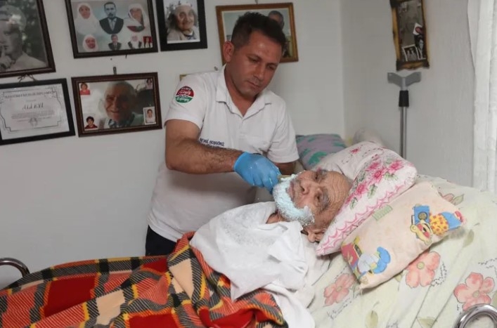 Muğla’da Evde Bakım Hizmetiyle Bayramda Mutluluk Evlerde Yaşandı