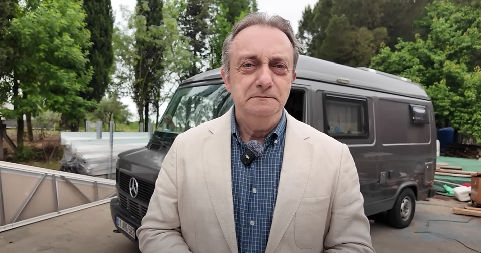 ÜNLÜ OYUNCUDAN SAVAŞTEPE'YE KARAVAN PARKI