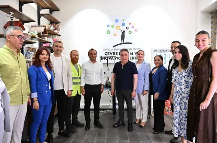 Antalya’da “Plastik Kirliliğine Dur De!” Etkinliğiyle Çevre Günü Kutlandı
