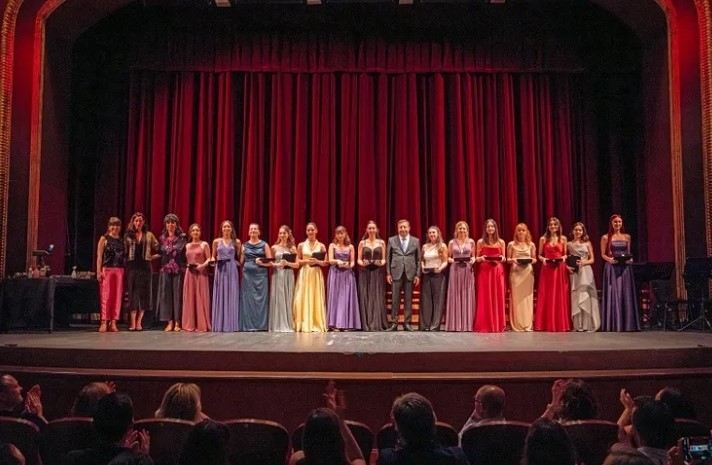 İstanbul Müzik Festivali’nde Geleceğin Kadın Yıldızları Sahnedeydi