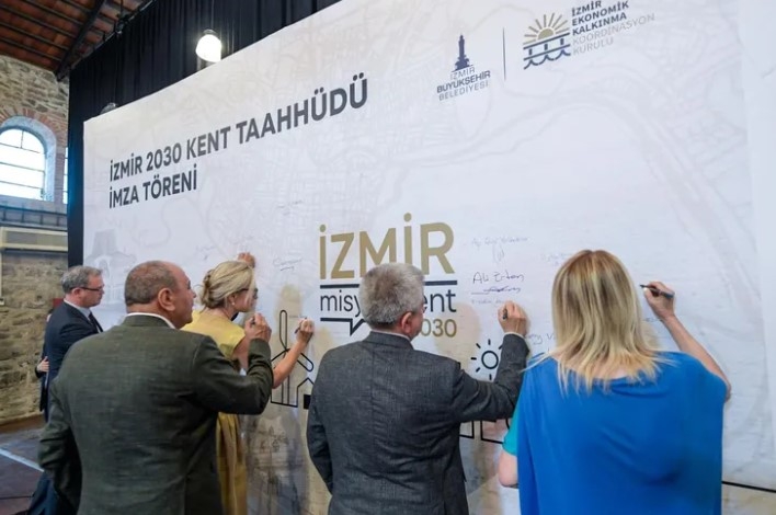 İzmir 2030 Kent Taahhüdü İçin Protokoller İmzalandı