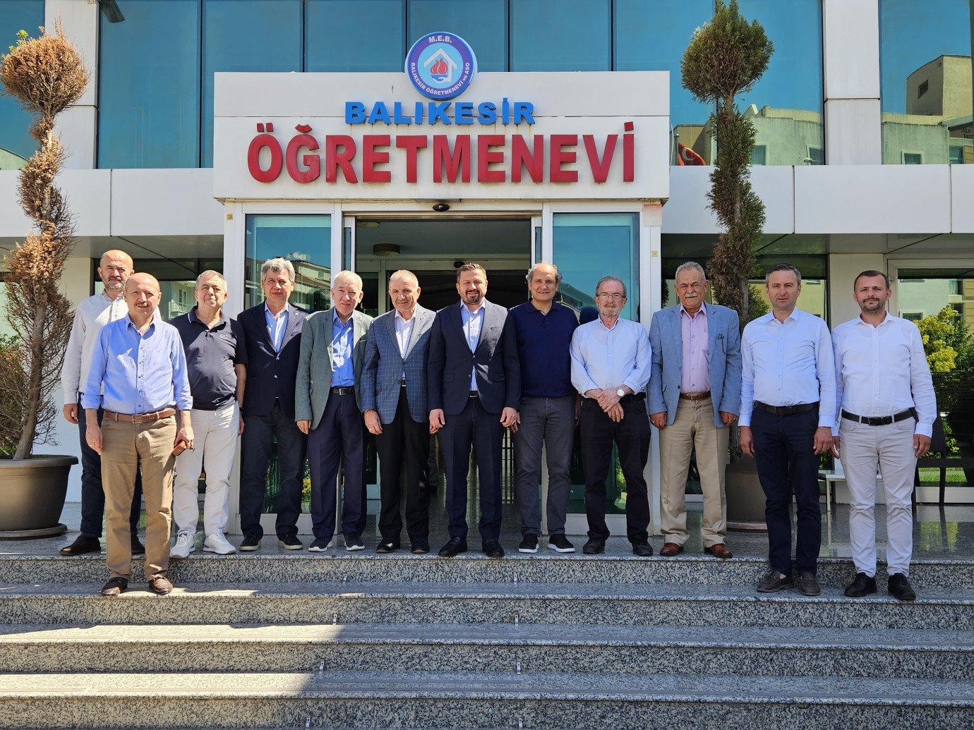 AK PARTİ'NİN TECRÜBELİ İSİMLERİ BULUŞTU