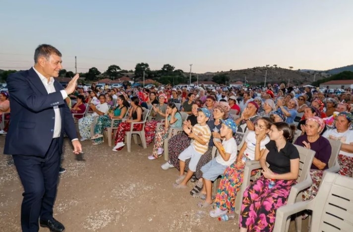 İzmir Deliktaş Bamya Festivali’yle Şenlendi