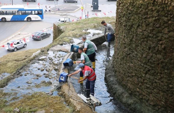 Ankara Keçiören Şelalesi Sonbahar Bakımına Alındı