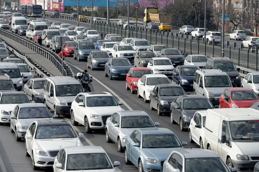 11 Ayda Trafiğe 900 Bin Araç, Toplam Sayı 33 Milyonu Geçti