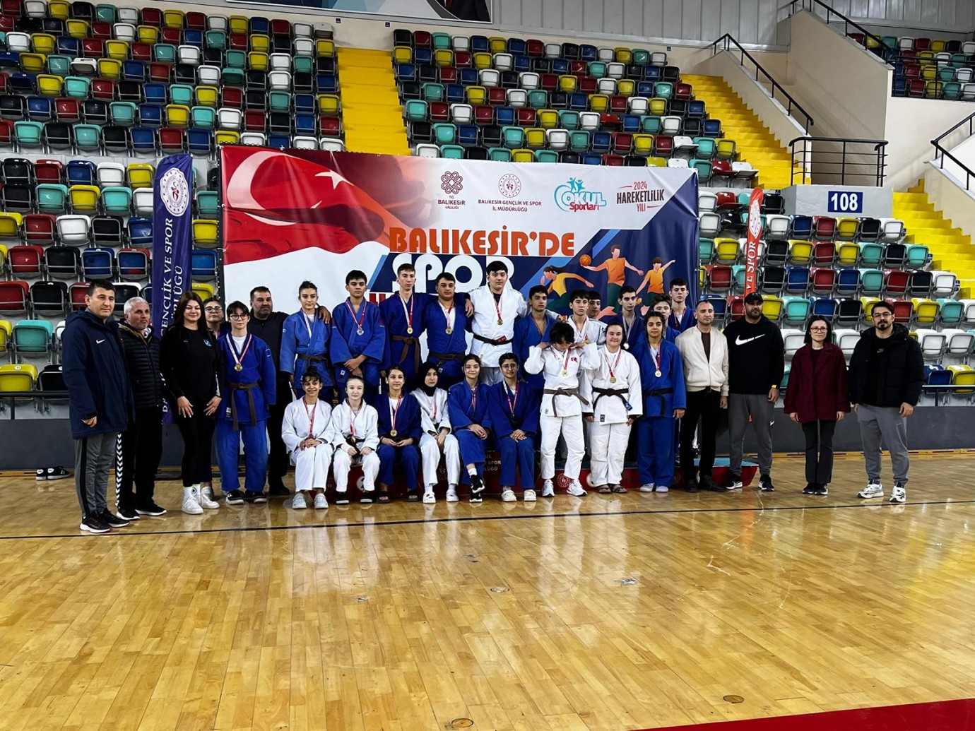 BÜYÜKŞEHİR’İN SPORCULARI GÜREŞ VE JUDODA MADALYALARI TOPLADI