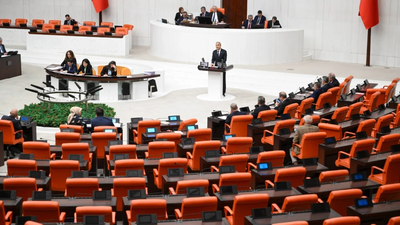 TBMM’de Yeni Düzenleme Yasalaştı: Emniyet, Dijital Yayıncılık ve Vergide Değişiklik