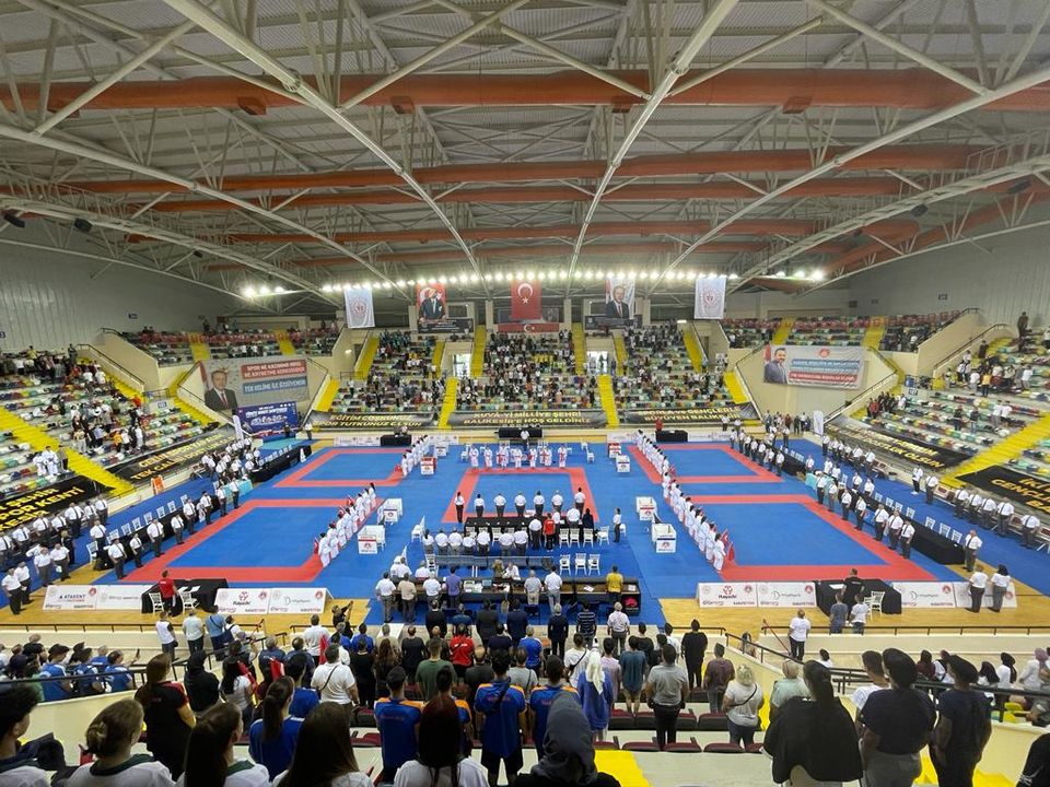 TÜRKİYE KARATE ŞAMPİYONALI VE MİLLİ TAKIM SEÇMELERİ BALIKESİR'DE