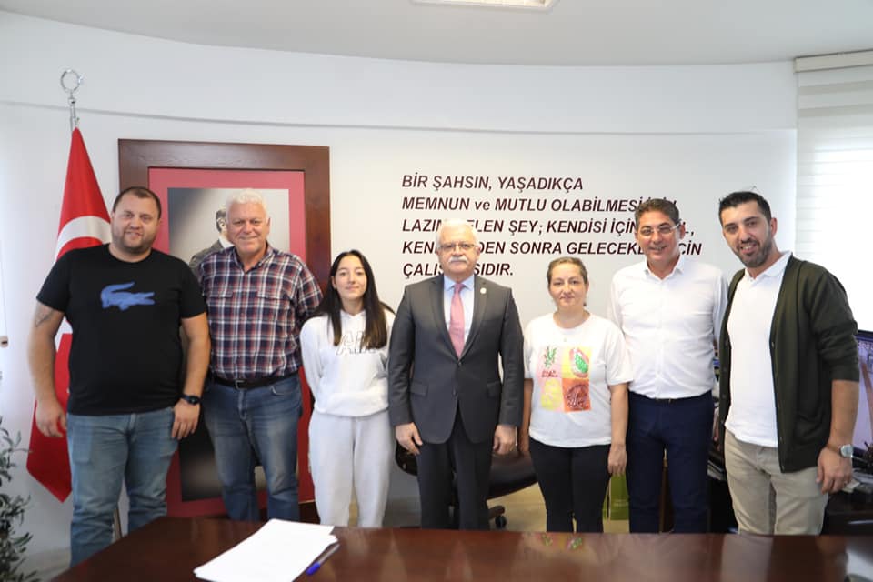Burhaniye Belediyespor Kadın Basketbol Takımı yeni sezon transferlerine devam