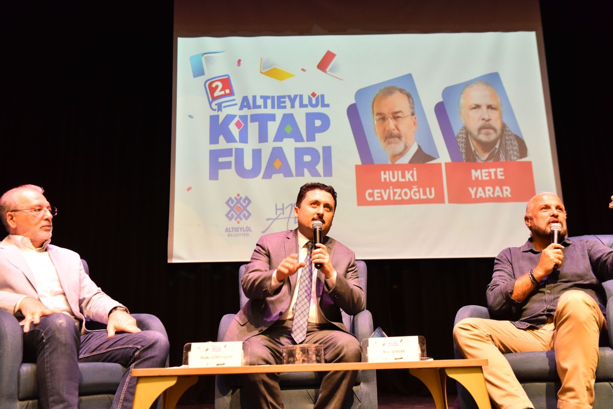 HULKİ CEVİZOĞLU VE METE YARAR ALTIEYLÜL’DE
