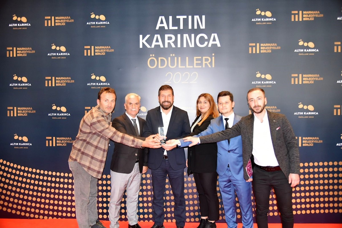 Belediyeciliğin Oscarı Altın Karınca Ödüllerinde Bu Yılda Sındırgı Yer Aldı