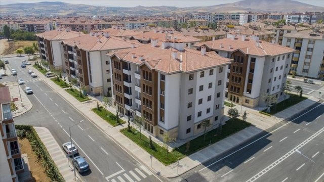 TOKİ ″İlk Evim İlk İş Yerim Projesi″ başvuru sürelerini uzattı