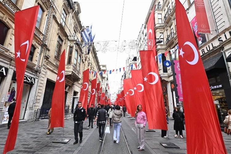 Gözaltı sayısı 48'e çıktı