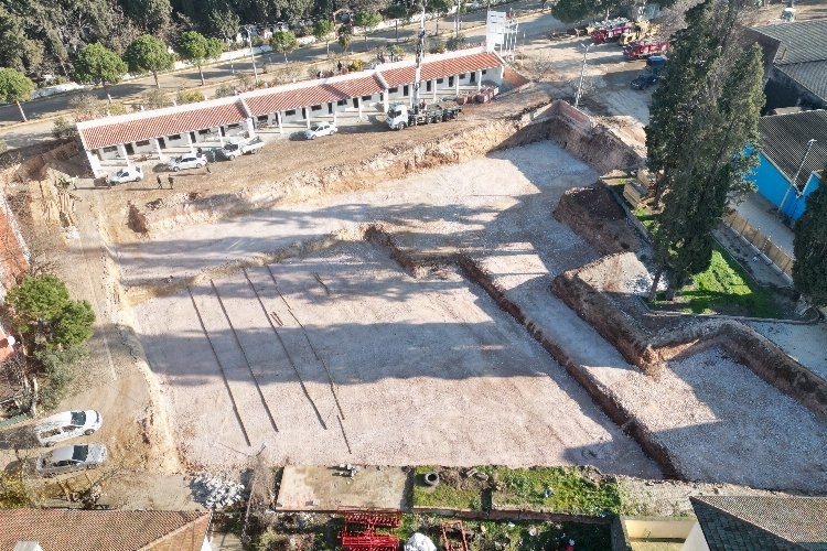 Balıkesir Bandırma'da 'kapalı pazaryeri' hazırlığı
