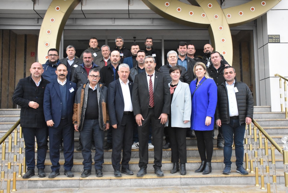 DİSK/GENEL-İŞ SENDİKASI’NDA HÜSEYİN OVALI GÜVEN TAZELEDİ