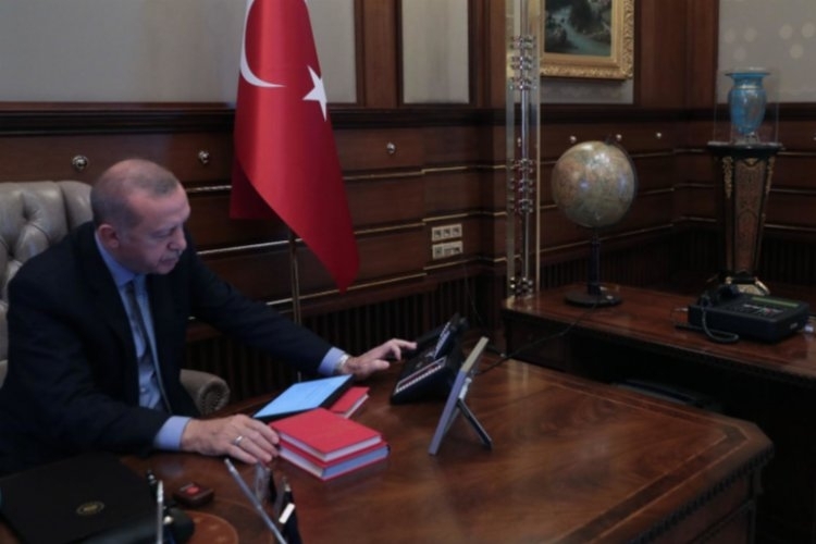 Cumhurbaşkanı Erdoğan İran Cumhurbaşkanı Reisi ile görüştü