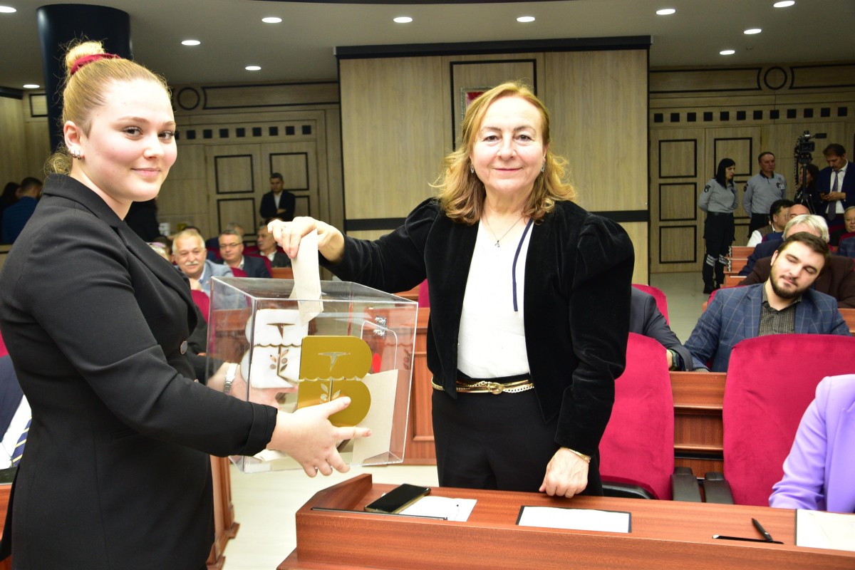 Büyükşehir’de Encümen Üyeleri ve İhtisas Komisyonları belirlendi