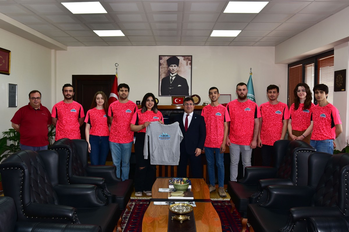 BAÜN Beton Kano Takımı Türkiye Birincisi Oldu