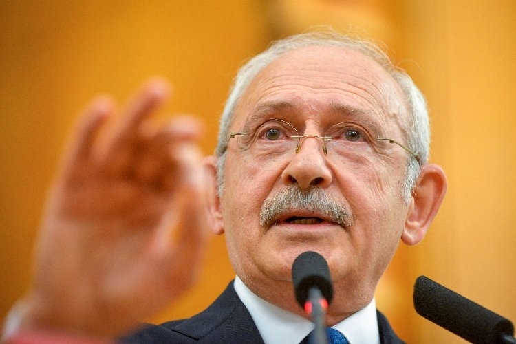 CHP Genel Başkanı Kemal Kılıçdaroğlu hukukçuları 'korkaklık' ve 'adaletsizlik'le suçladı!
