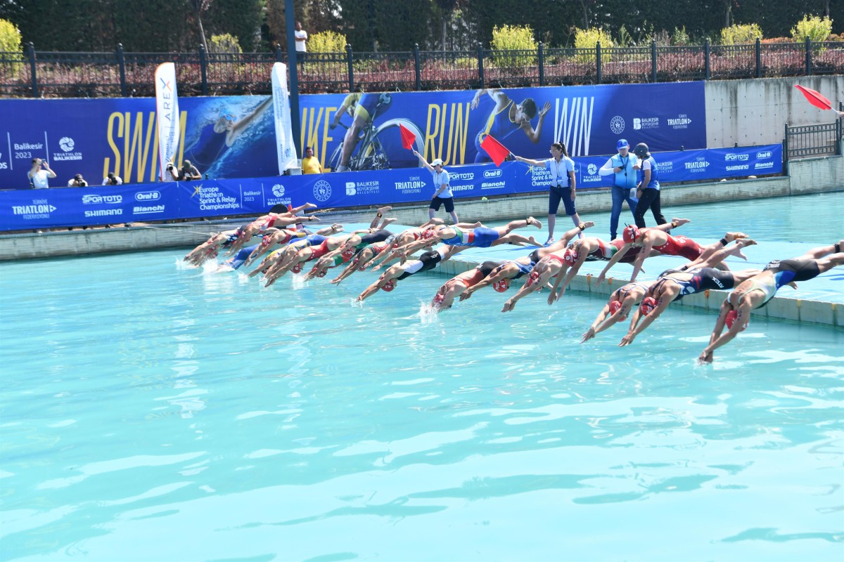 Avrupa Triatlon Şampiyonası Balıkesir’de gerçekleştirildi