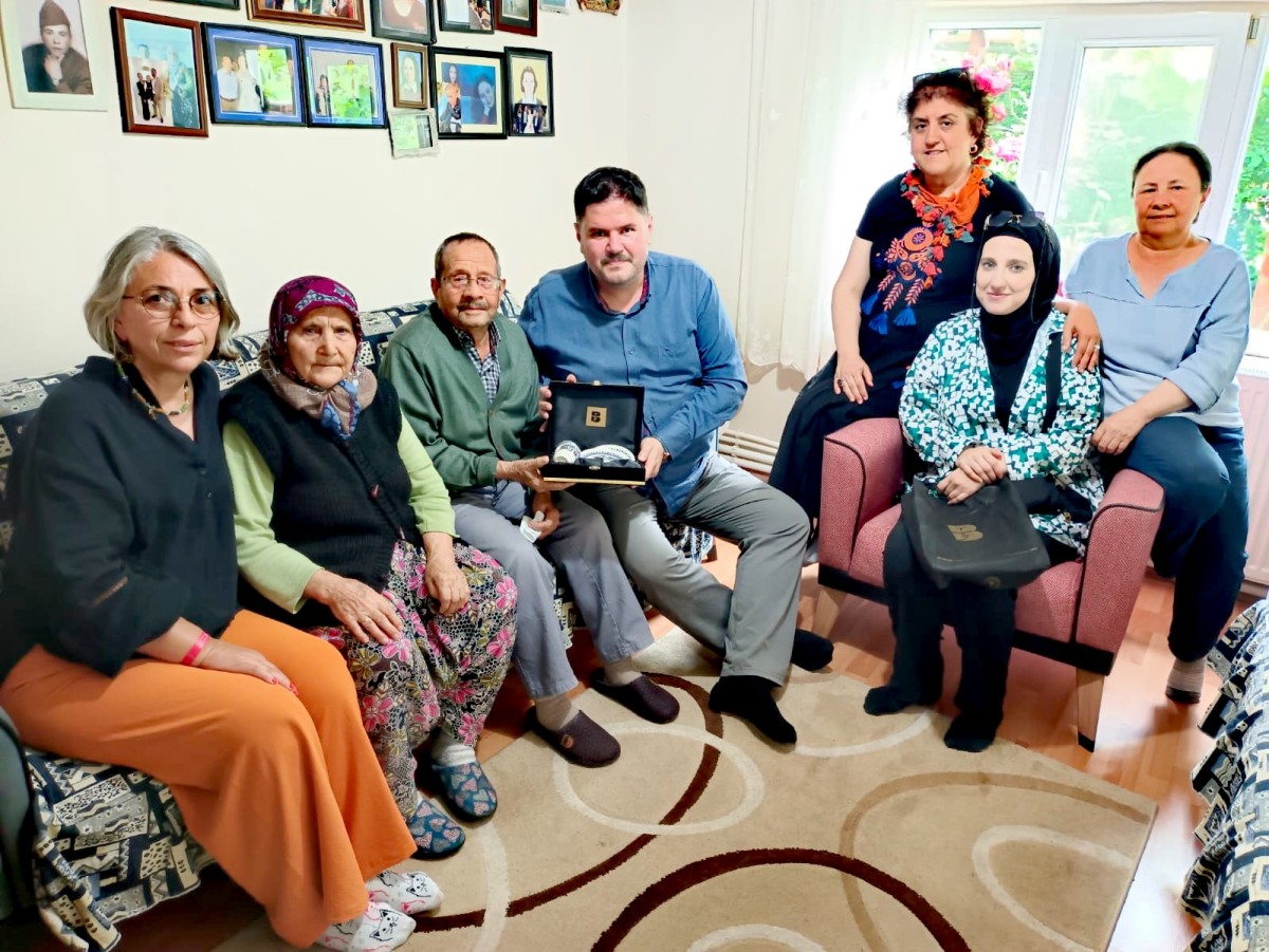 KENT KONSEYİNDEN EVLİLİK KURUMUNA VEFA HAREKETİ..