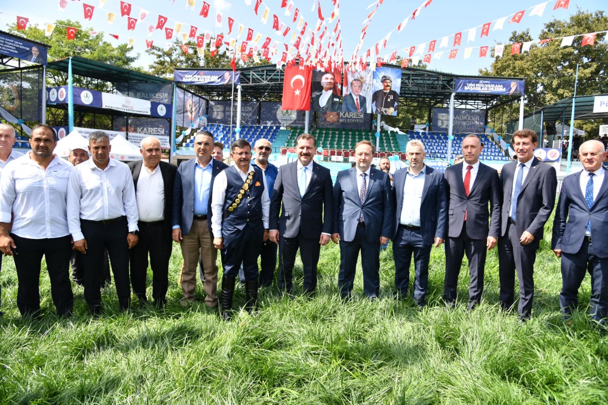 63. GELENEKSEL KURTDERELİ GÜREŞLERİ BAŞLADI
