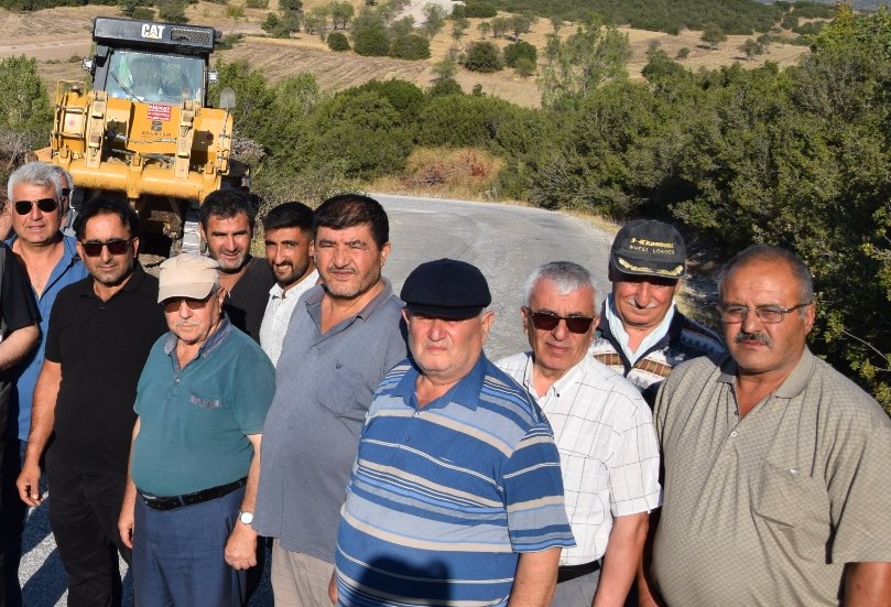 Dursunbey'de ayrım değil hizmet var
