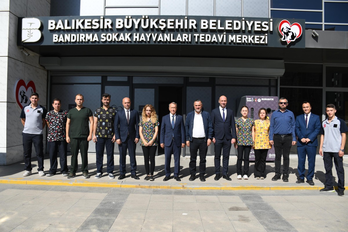 Bandırma’da yüzlerce sokak hayvanına şifa olduk