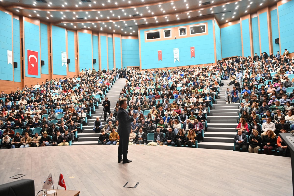 Başkan Yılmaz, gençlere ilham kaynağı oldu