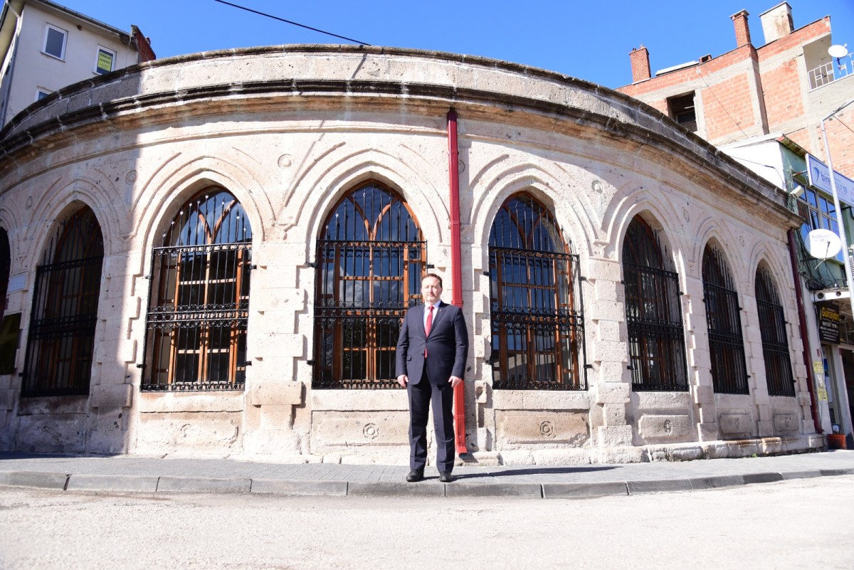 KARESİ BELEDİYESİ KÜLTÜREL MİRASINA SAHİP ÇIKIYOR