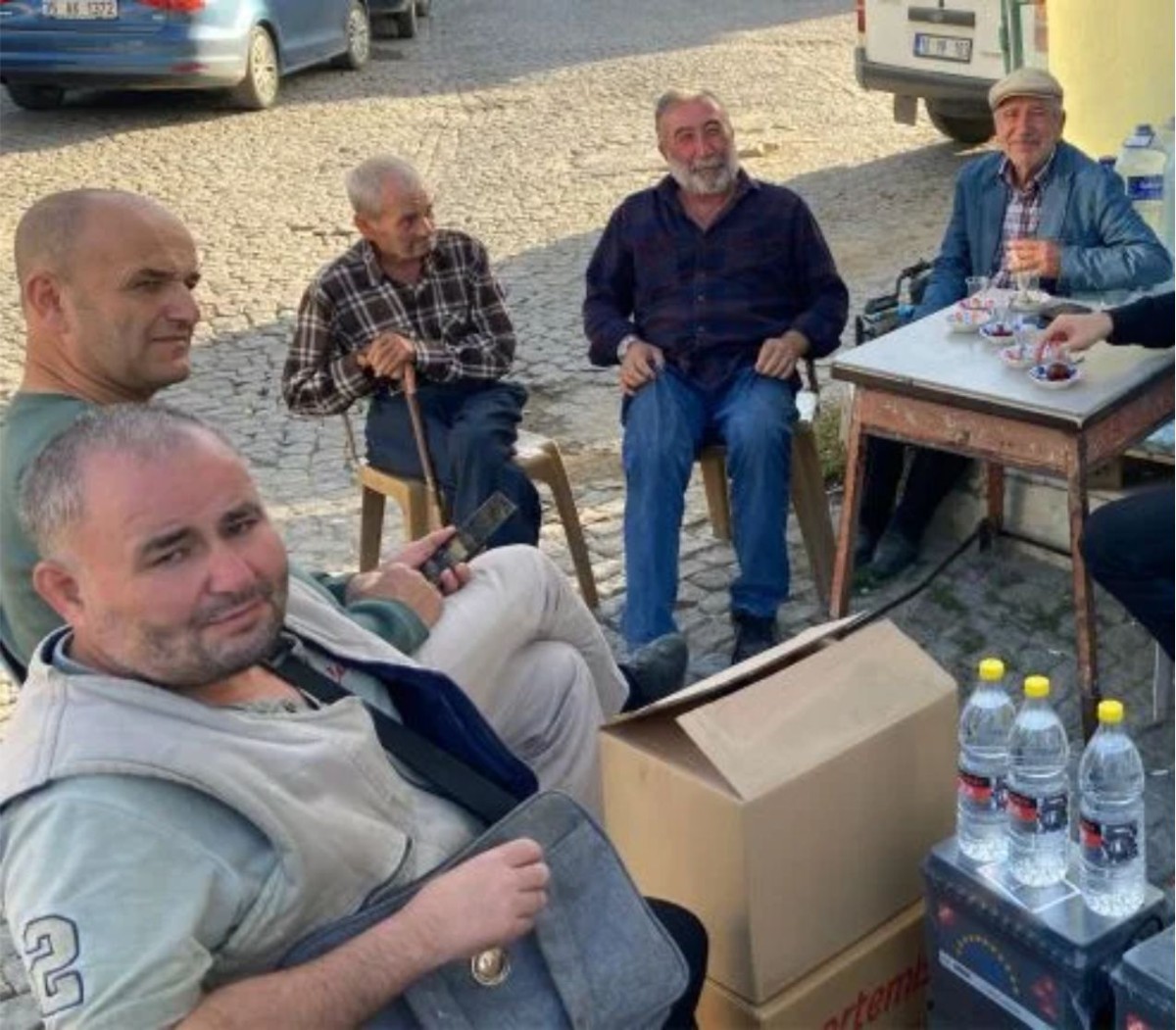 Balıkesir Büyükşehir Belediyesi yatırımlarda ayrım yapmıyor  