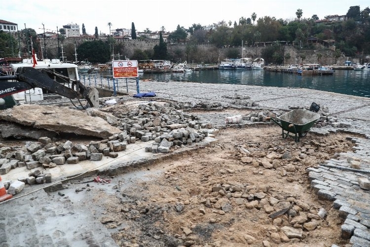 Fırtına, Yat Limanını Olumsuz Etkiledi